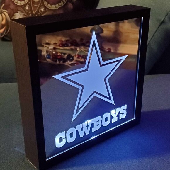 Handmade LASER engraved mirror with lights - Picture 1 of 1